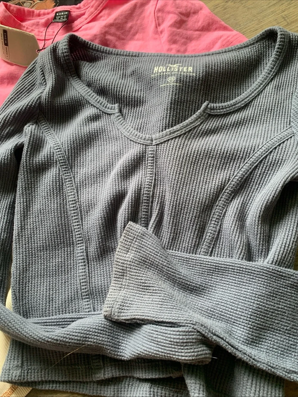 Women's Crop Top Bundle of 6 Size XS Hollister, SHEIN, and more!